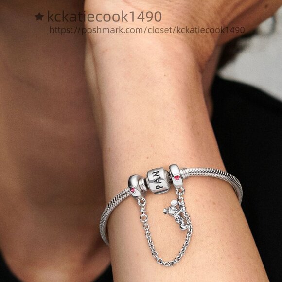 Pandora Disney, Climbing Mickey Safety Chain - Picture 3 of 3